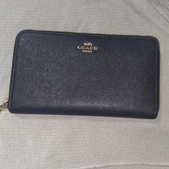 Coach Dark Blue Leather Zip Wallet - Picture 12 of 17